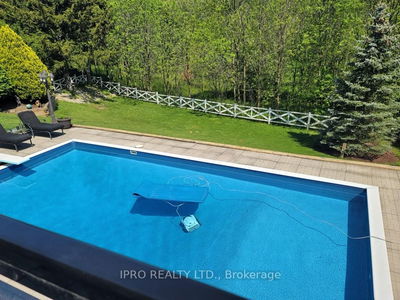 90 Mountain Ave, Hamilton - Stoney Creek image-0-1