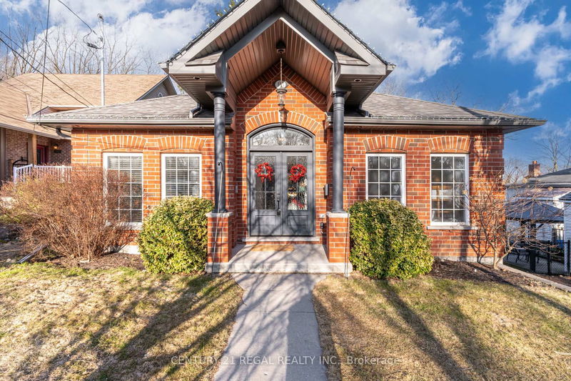 115 Sydenham St, Hamilton - Dundas image-0-0