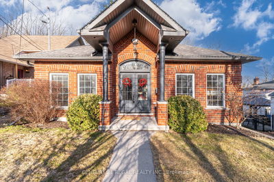 115 Sydenham St, Hamilton - Dundas