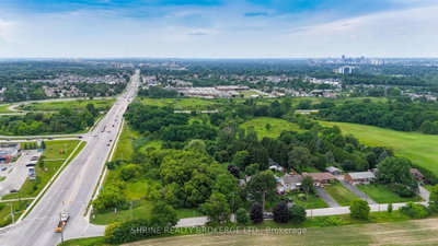 179 Meadowlily Road — photo 6
