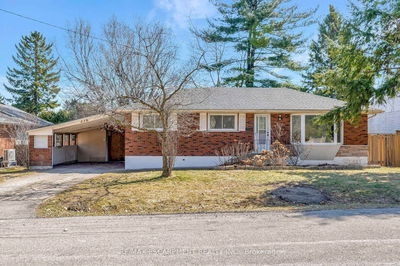 216 Sioux Rd, Hamilton - Ancaster image-0-1
