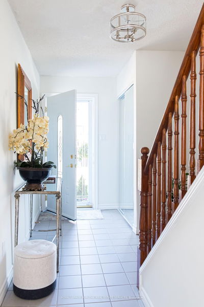 Unit 22 — 1155 Paramount Dr, Hamilton - Stoney Creek Mountain image-0-2