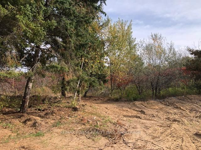 1380 WESTPORT Rd, Godfrey - Frontenac South image-0-0