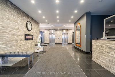 Unit 1206 — 135 James St, Hamilton - Durand image-0-4