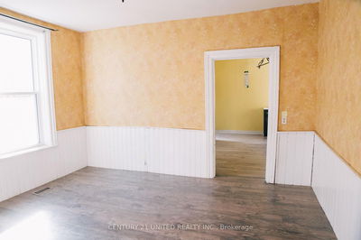 299 Sherbrooke St, Peterborough Central - 3 North image-0-4