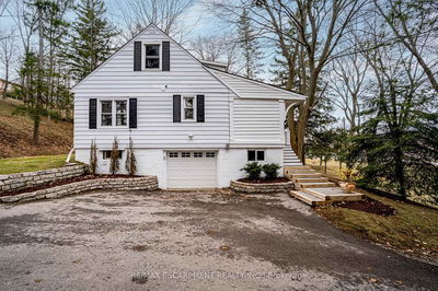 558 Governors Rd, Hamilton - Dundas image-0-2