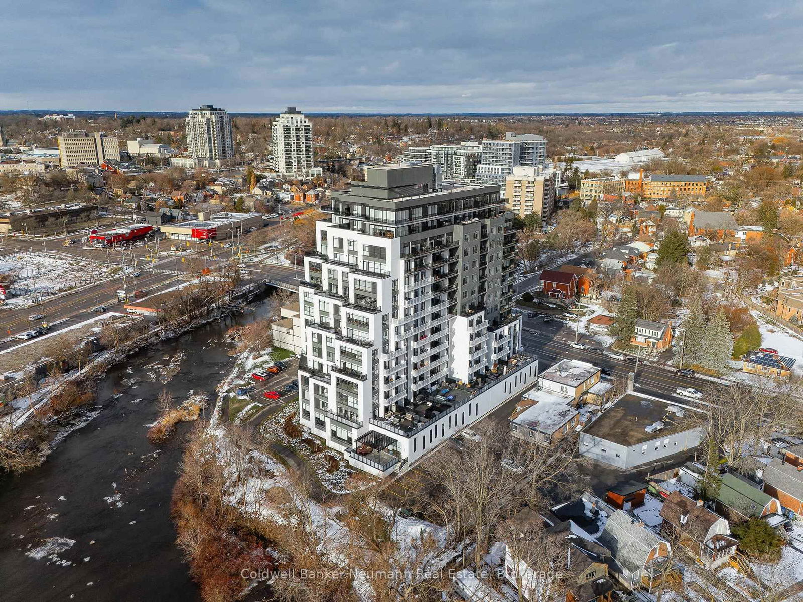 Condo for sale at 101-71 Wyndham Street, Guelph, St. Patrick's Ward, N1E 5R3 - MLS: X12038847