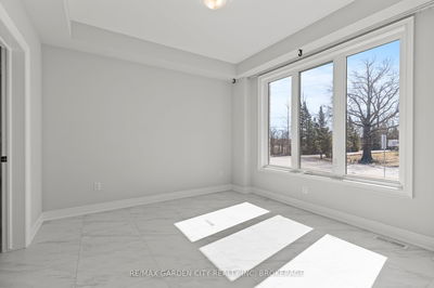 4377 WILLICK Rd, Niagara Falls - Lyons Creek image-0-3