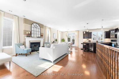 6928 Mary Anne Dr, Ottawa - Greely image-0-3