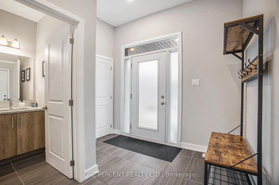 241 Fountainhead Dr, Ottawa - Mer Bleue/Bradley Estates/Anderson Park image-0-2