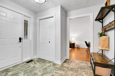 102 Delaney Dr, Carp - Huntley Ward (South West) image-0-4