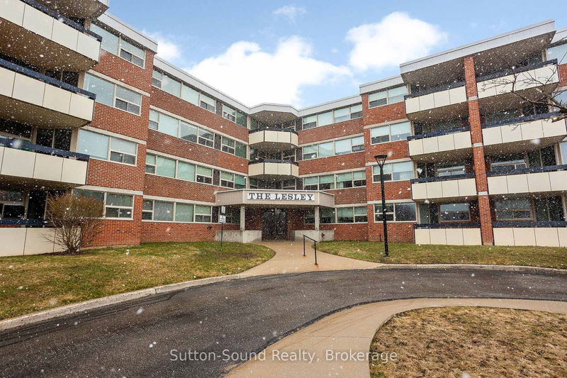 Unit 303 — 860 9 St, Owen Sound - Owen Sound image-0-0