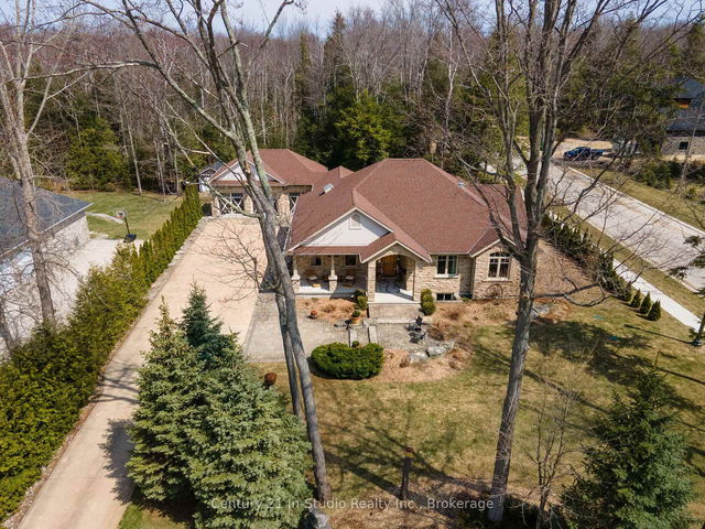 27 Carter Drive