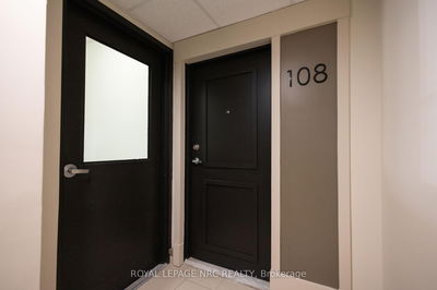 Unit 108 — 6400 HUGGINS St, Niagara Falls - Stamford image-0-2