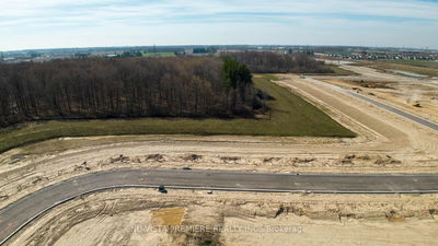 1185 Honeywood Dr, London - South U image-0-2