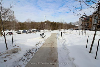 Unit 3 — 360 Queen St, Centre Wellington - Fergus image-0-4