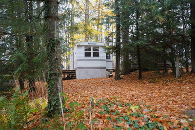 Unit 69 — 76735 WILDWOOD Line, Bluewater - Stanley image-0-1