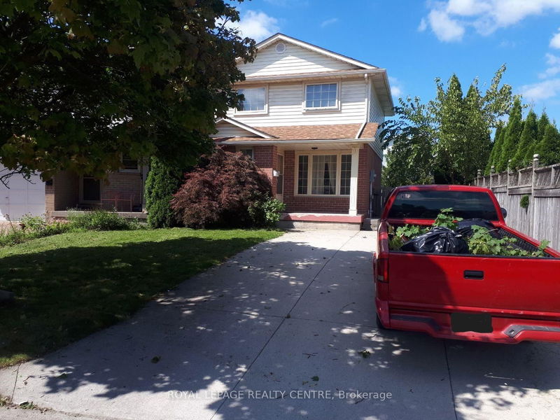 home for lease on 47 Buchanan Crescent