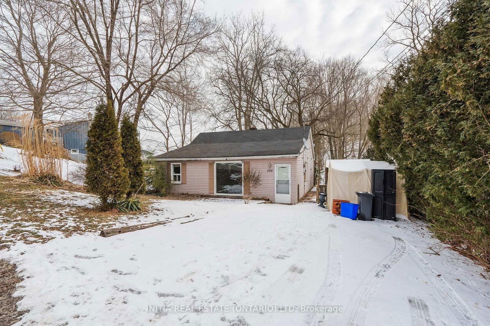 Detached House sold at 193 River Road, Central Elgin, Rural Central Elgin, N5L 1G5 - MLS: X12042138