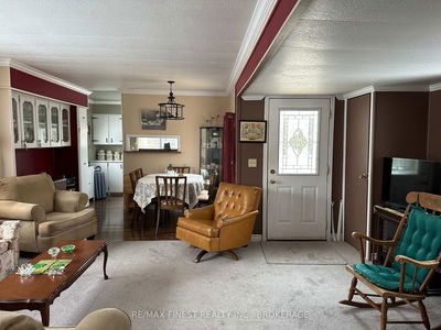 4425 Front St, Verona - Frontenac South image-0-2