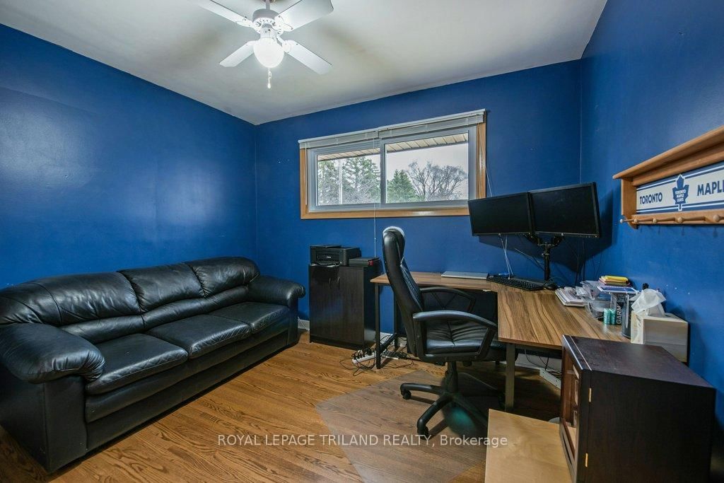 Listing Image 23