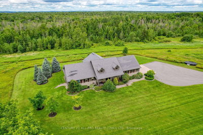 2300 Victoria Rd, Prince Edward County - Ameliasburg Ward