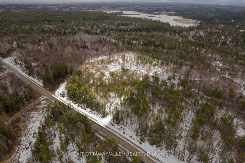 992 McGrath Rd, Eganville - Eganville/Bonnechere Twp image-0-0