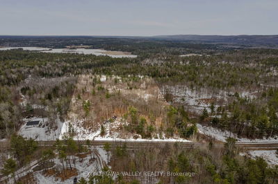 1042 McGrath Rd, Eganville - Eganville/Bonnechere Twp