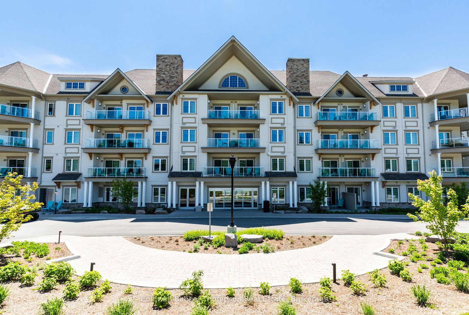 Condo for sale at 216-25 PEN LAKE POINT Road, Huntsville, Chaffey, P1H 1A9 - MLS: X12043139