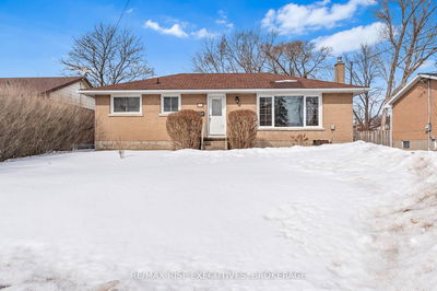 50 Briscoe St, Loyalist - Amherstview image-0-2