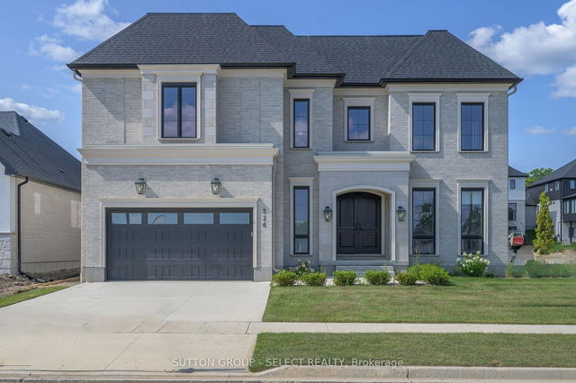 326 Manhattan Drive