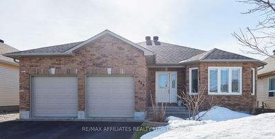 448 Van Dusen St, Almonte - Almonte