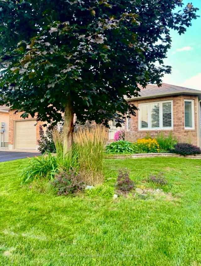448 Van Dusen Street