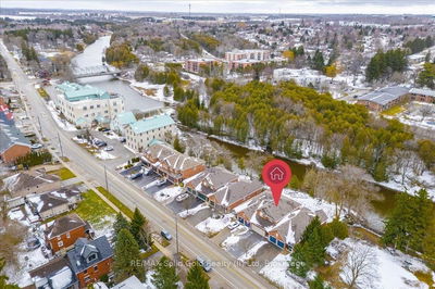 446 St Andrew St, Centre Wellington - Fergus image-0-1