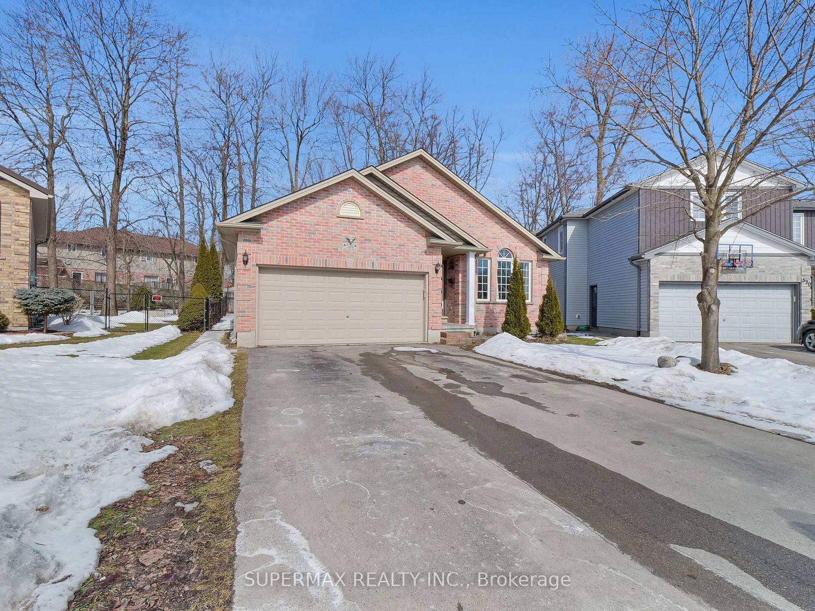Detached House sold at 526 Talltree Crescent, London, East I, N5V 5E5 - MLS: X12044187