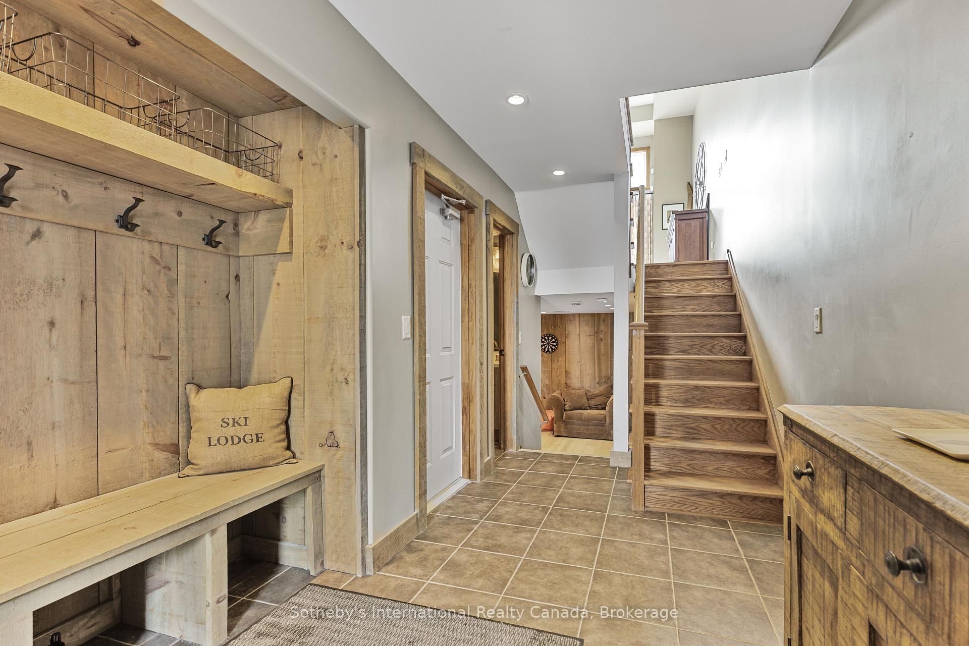 104 Farm Gate Road, Unit 25