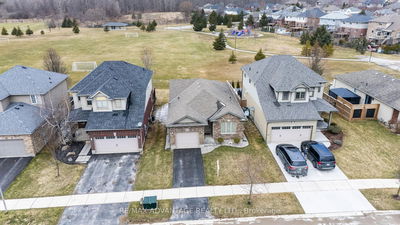 10 Stonefield Gate, Middlesex Centre - Ilderton image-0-4