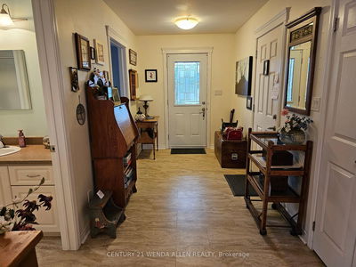 Unit 84 — 517 Stornoway St, Huron-Kinloss - Huron-Kinloss image-0-2