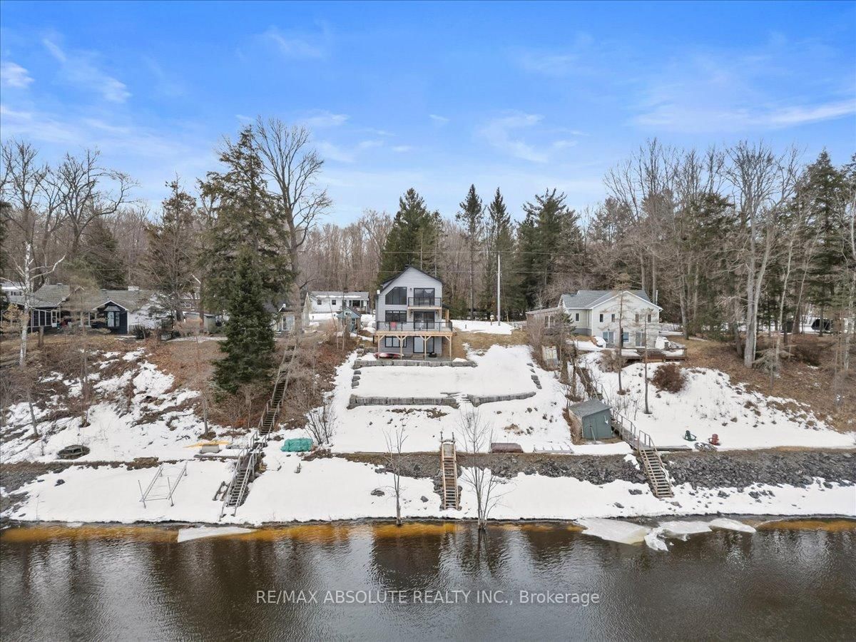 Detached House sold at 304 Riverwood Drive, Ottawa, Woodlawn/Maclarens Landing/Kilmaurs, K0A 3M0 - MLS: X12045673
