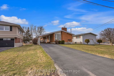 9 Simeon St, Prince Edward County - Picton Ward image-0-3