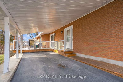 9 Simeon St, Prince Edward County - Picton Ward image-0-4