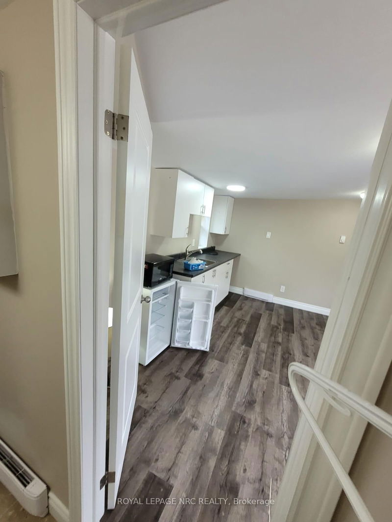 Room1