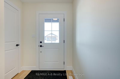 18 Linda Dr, Huron East - Seaforth image-0-3