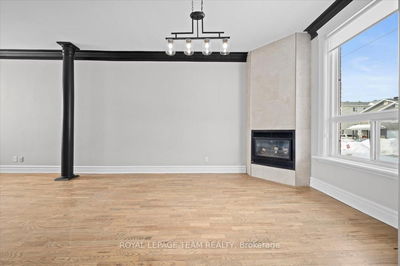 132-136 Elm St, Ottawa - West Centre Town image-0-4