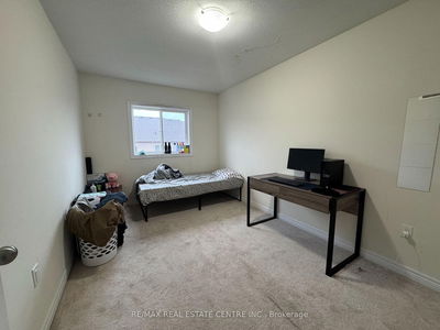 26 Dayman Dr, Hamilton - Meadowlands image-0-4