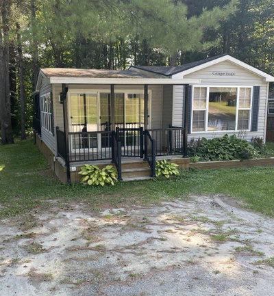 Mobile/Trailer sold at 103-1082 Shamrock Marina Road, Gravenhurst, Ontario, P0E 1N0 - Morrison - MLS: X12046916