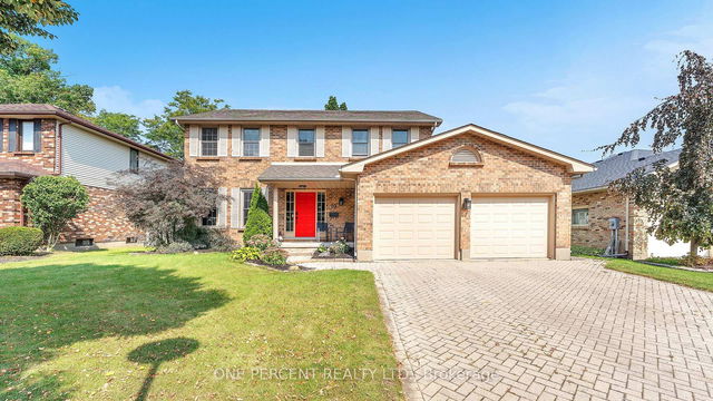 10 Mountainview Crescent