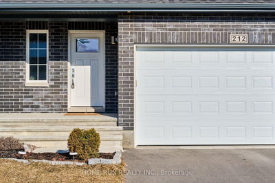 212 Condado Cres, Stittsville - Kanata - Emerald Meadows/Trailwest image-0-1