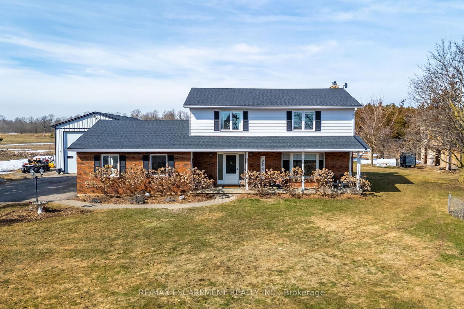 Detached House sold at 1911 Concession 4 N/A, Hamilton, Rural Flamborough, L0R 2B0 - MLS: X12047823