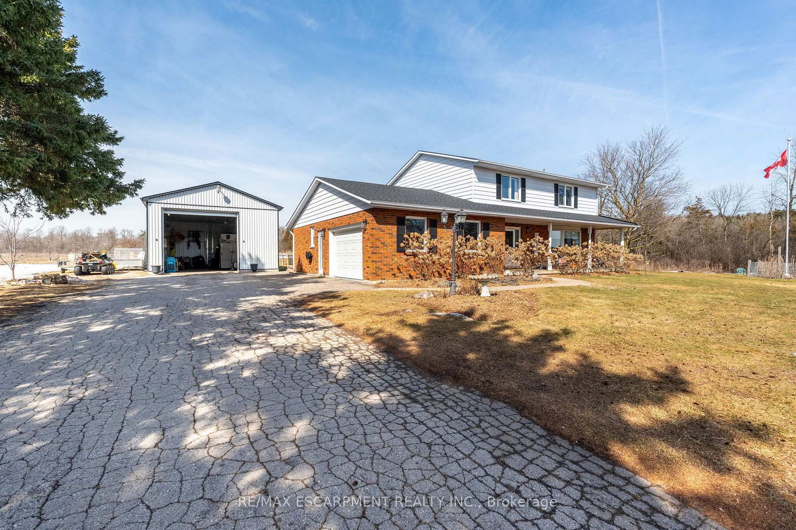 Detached House sold at 1911 Concession 4 N/A, Hamilton, Rural Flamborough, L0R 2B0 - MLS: X12047823